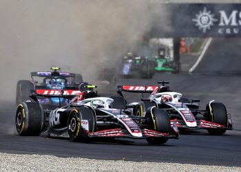 Daniel Ricciardo spoke with Nico Hulkenberg following the opening lap clash. Image: Charniaux / XPB Images