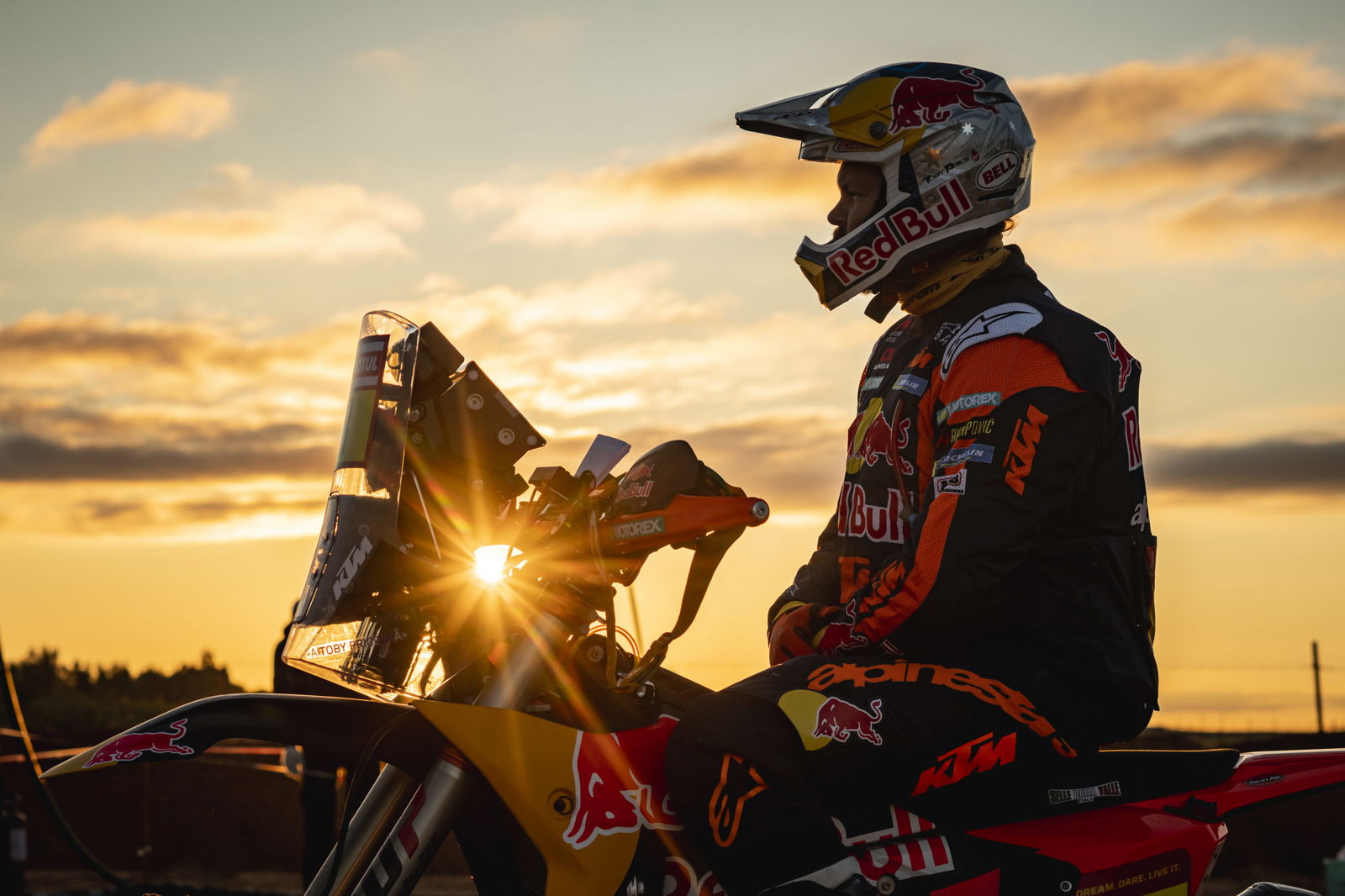 IN PICTURES: Dakar Stage 5