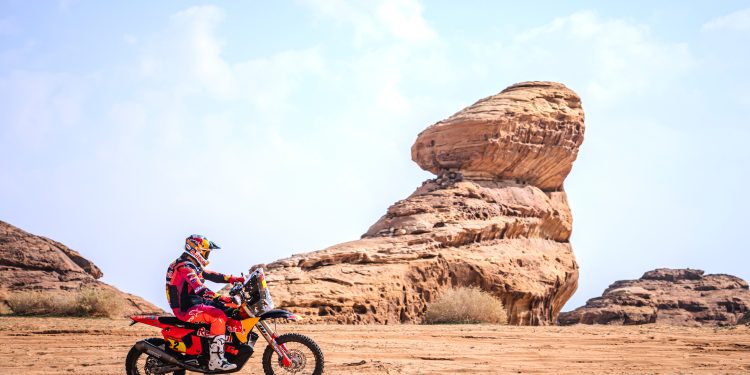 Toby Price (AUS) of Red Bull KTM Factory Racing races during the prologue stage of Rally Dakar 2024 in Al Ula, Saudi Arabia on January 05, 2024 // Marcelo Maragni / Red Bull Content Pool // SI202401050111 // Usage for editorial use only //