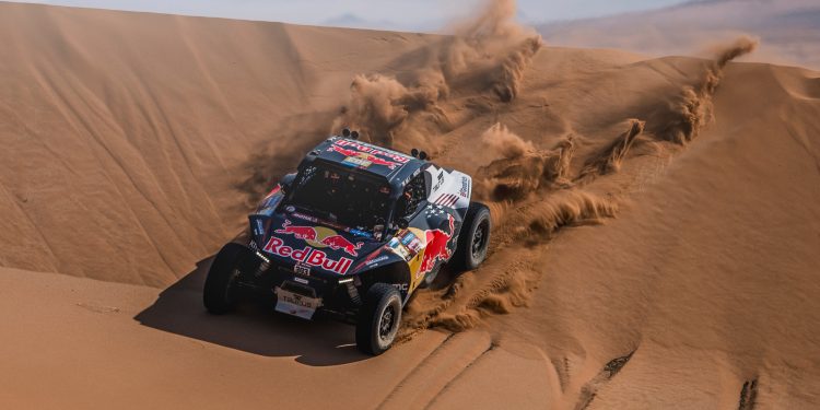 Mitchell Guthrie (USA) and Walch Kellon (USA) for Red Bull off-road Junior team USA by BFG race during stage 2 of Rally Dakar 2024 from AL HENAKIYAH to AL DUWADIMI, Saudi Arabia on January 07, 2024.  // Flavien Duhamel / Red Bull Content Pool // SI202401070132 // Usage for editorial use only //