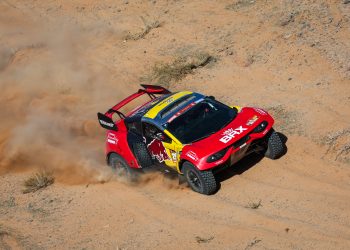 Sébastien Loeb and Fabian Lurquin on their Prodrive BRX Hunter T1+ of the Bahrain Raid Xtreme during the Stage 9 of the Dakar 2024 on January 16, 2024 between Hail and Al Ula, Saudi Arabia // Florent Gooden / DPPI / Red Bull Content Pool // SI202401160973 // Usage for editorial use only //