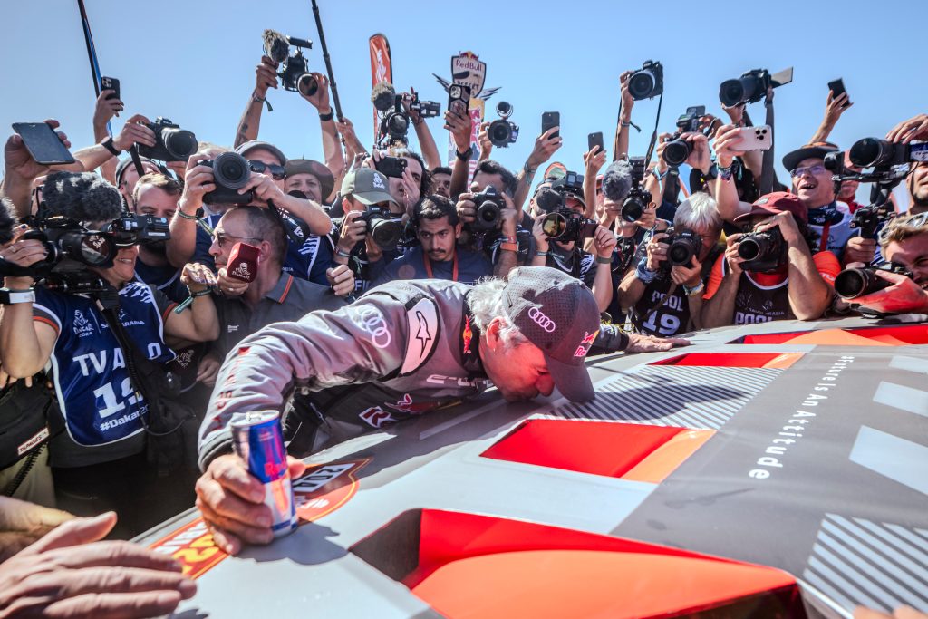 Carlos Sainz (ESP) is seen at the finish line of Rally Dakar 2024 in Yambu, Saudi Arabia on January 19, 2024 // Marcelo Maragni / Red Bull Content Pool // SI202401190219 // Usage for editorial use only //