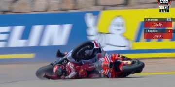 Francesco Bagnaia slides under the bike of Alex Marquez, Image: Fox Sports