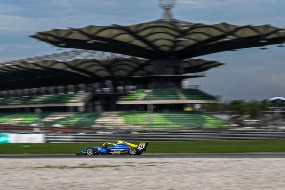 Australian Jack Beeton wins SE Asia F4 Championship