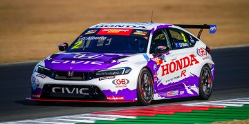 Tony D'Alberto in his Honda Civic FK8 Type R at Queensland Raceway.