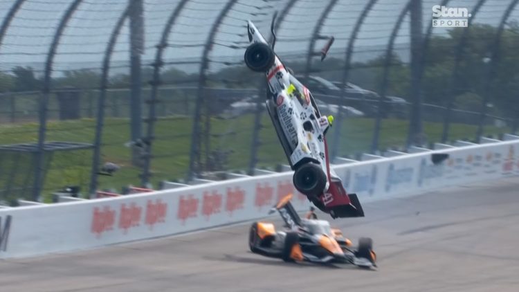 IndyCar news: Terrifying crash on last lap traps star driver ...