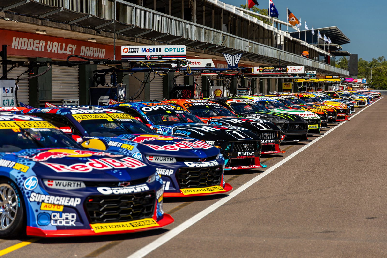 PHOTOS: Thursday at the betr Darwin Triple Crown