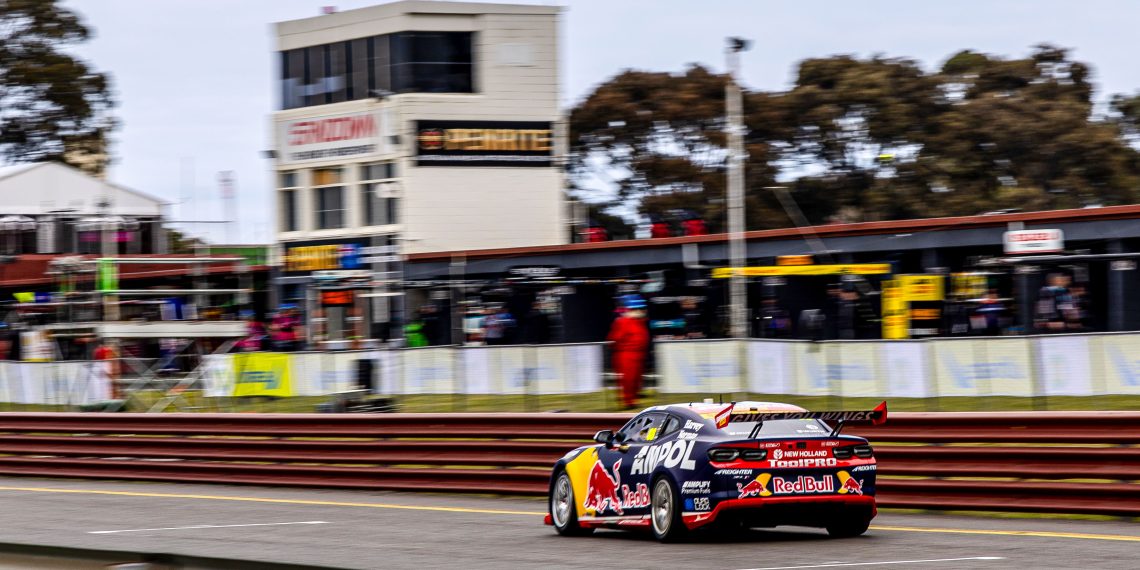 Supercars action at Sandown