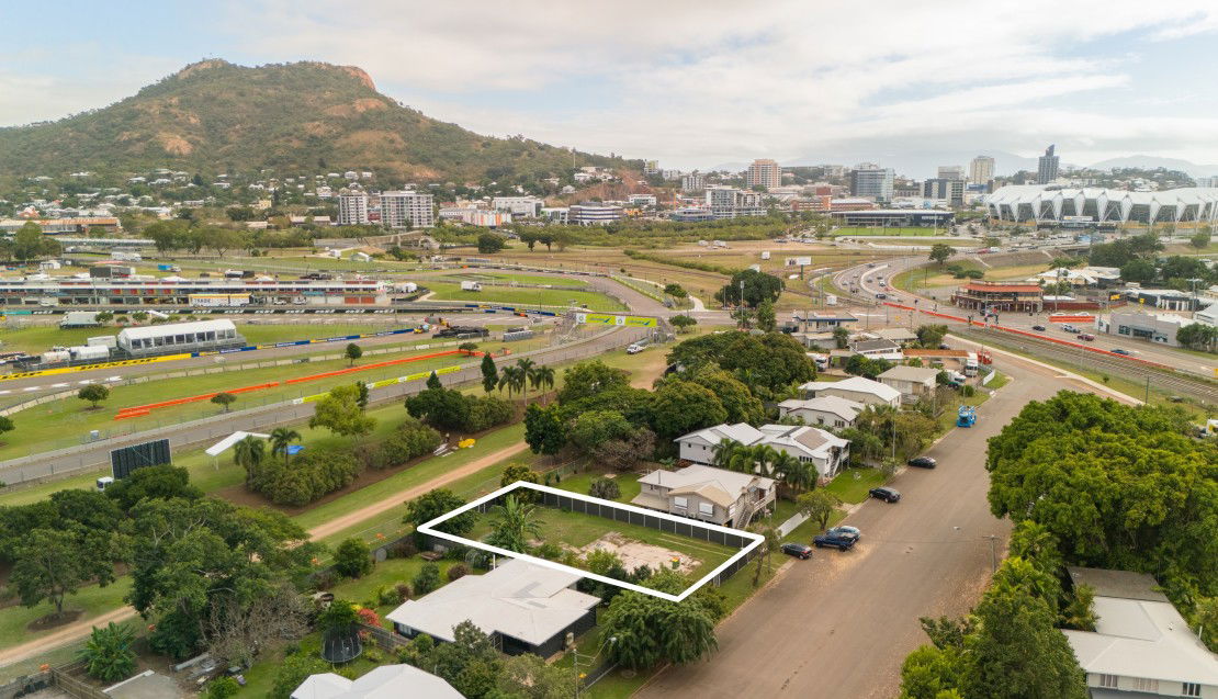 The land (outlined) adjacent to the Reid Park Street Circuit is for sale. 