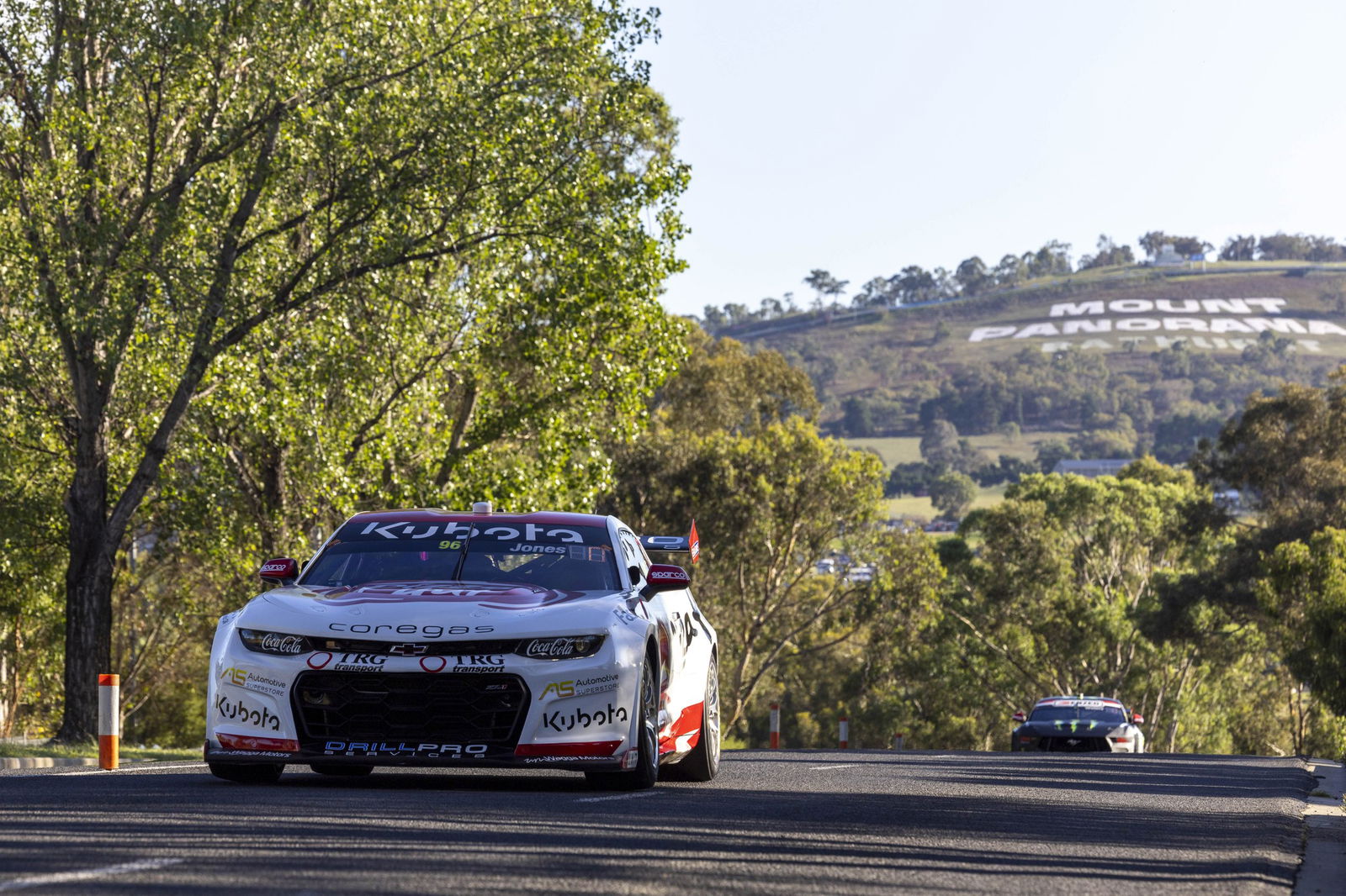 Supercars-first Track to Town for Taupo Super400