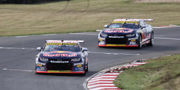 The Triple Eight Camaros at Symmons Plains. Image: InSyde Media