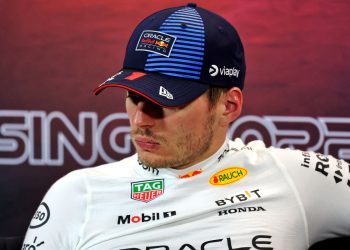 Following qualifying for the Singapore Grand Prix, Max Verstappen made a point by saying very little. Image: Rew / XPB Images