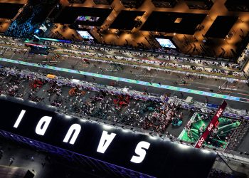 The grid before the start of the race.
19.03.2023. Formula 1 World Championship, Rd 2, Saudi Arabian Grand Prix, Jeddah, Saudi Arabia, Race Day.
- www.xpbimages.com, EMail: requests@xpbimages.com © Copyright: Moy / XPB Images