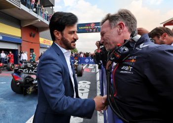 Christian Horner with FIA president Mohammed Ben Sulayem. Image: Moy / XPB Images