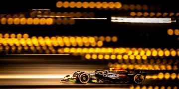 The 2024 F1 season begins in Bahrain this weekend with a Saturday night race, the first leg of a double-header with Saudi Arabia. Images: Bearne / XPB Images