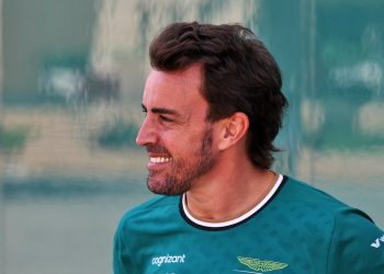 Fernando Alonso admitted he never considered retiring from Formula 1 prior to inking a new two-year deal with Aston Martin. Image: XPB Images