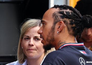 Lewis Hamilton has praised Susie Wolff's decision to lodge a criminal complaint against the FIA. Image: XPB Images