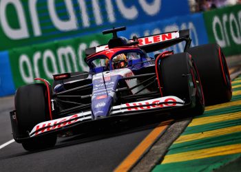 Daniel Ricciardo is hoping opportunities will allow him to move forward after a 'painful' qualifying session. Image: Coates / XPB Images