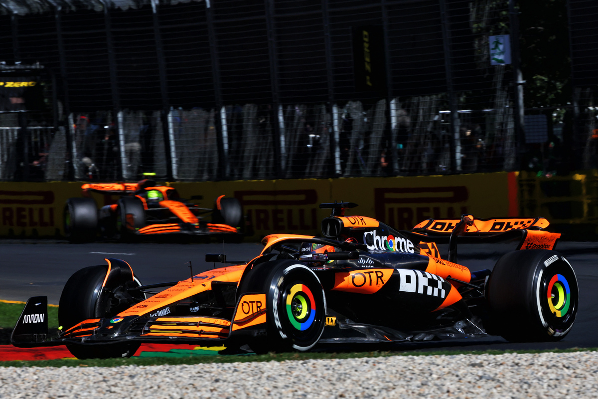 McLaren has explained the strategy behind its decisiont o swap Oscar Piastri and Lando Norris during the Australian Grand Prix. Image: Charniaux / XPB Images