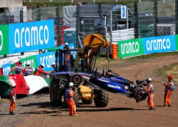 Williams has confirmed it will send the chassis Alex Albon crashed on the opening lap of the Japanese Grand Prix back to its Grove factory. Image: Charniaux / XPB Images