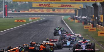 Daniel Ricciardo has slammed Lance Stroll after the Aston Martin driver ended his Chinese Grand Prix. Image: Rew / XPB Images