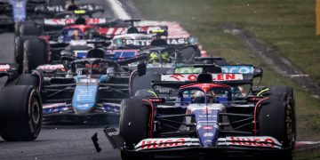 A promising Chinese Grand Prix that had the potential to jump-start the 2024 F1 season for Daniel Ricciardo season was torpedoed by Lance Stroll. Image: Rew / XPB Images