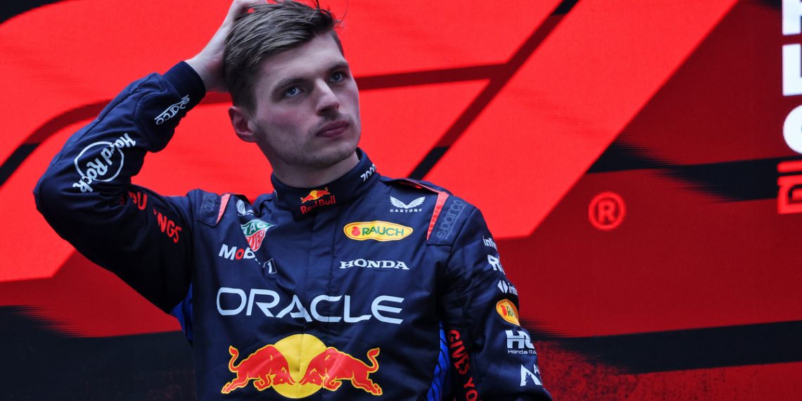 Mercedes is reportedly set to offer Max Verstappen a salary triple what it currently pays Lewis Hamilton to tempt the Dutchman from Red Bull Racing. Image: Rew / XPB Images
