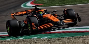 McLaren boss Andrea Stella has acknowledged that the team cost Oscar Piastri a shot at the podium in the Emilia Romagna Grand Prix. Image: Staley / XPB Images
