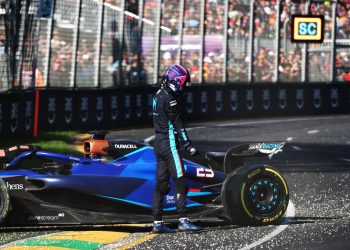 The Australian Grand Prix Corporation expects to land on a solution to concerns surrounding Turn 6 at Albert Park. Image: Coates / XPB Images