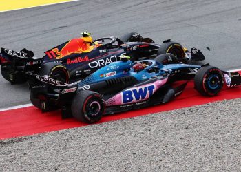 Honda and Alpine have both copped fines for breaching Formula 1’s 2023 Power Unit Financial Regulations. Image: Batchelor / XPB Images