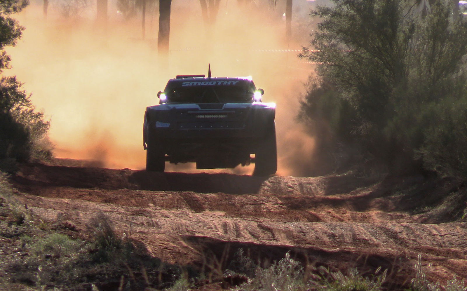 LIVE: Tatts Finke Desert Race race day 2 – Bikes