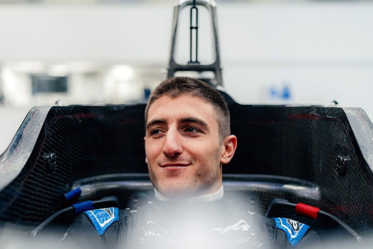 Alpine reaches major pre-season milestone with Doohan