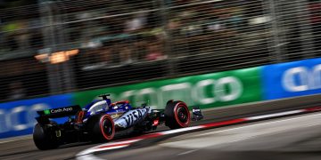 The FIA has announced that drivers will no longer be awarded a bonus point for setting fastest lap. Image: Charniaux / XPB Images