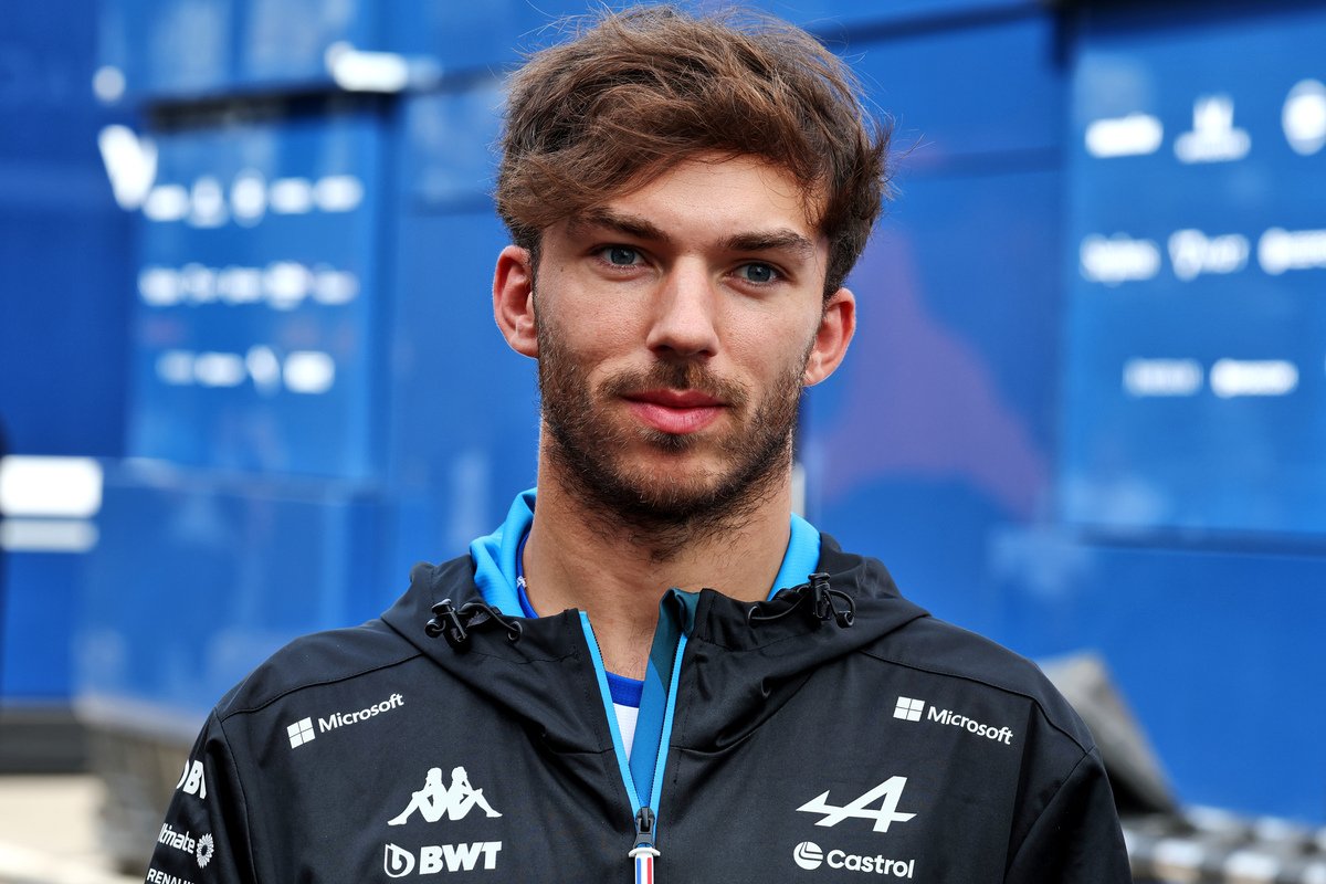 Pierre Gasly will remain with Alpine for at least 2025, with a new deal believed to be imminent. Image: Moy / XPB Images