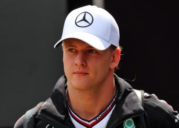 Mick Schumacher has moved into pole position to replace Logan Sargeant at Williams. Image: Rew / XPB Images