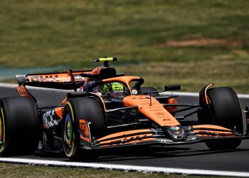 A lap as the flag fell saw Lando Norris top Free Practice 1 for the Sao Paulo Grand Prix. Image: Price / XPB Images