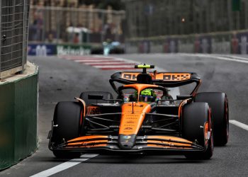 Jacques Villeneuve believes a mistake from Lando Norris ultimately eliminated him in Qualifying 1 for the Azerbaijan Grand Prix. Image: Coates / XPB Images