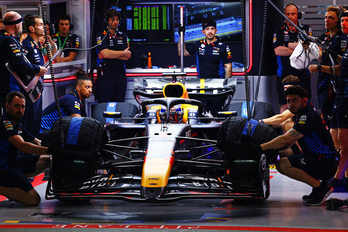 Red Bull Racing has hit the headlines following the revelation of a device that allows it to adjust the ride height of its car. Image: Mark Thompson/Getty Images/Red Bull Content Pool