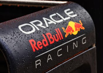 Red Bull Racing saw its annual revenue increase during the 2023 calendar, year, though its profits dropped. Image: Moy / XPB Images