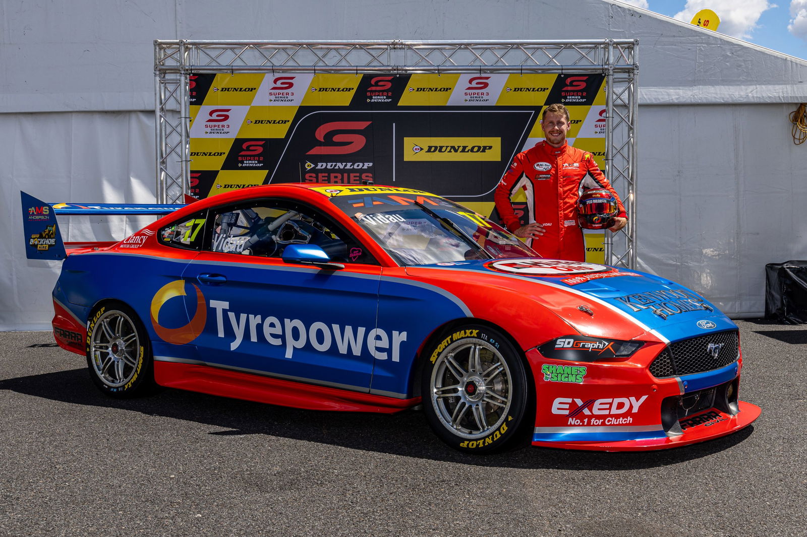 New colours for Anderson Super2 Mustang