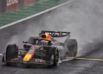 Max Verstappen has planned one hand on his fourth Formula 1 world title with a brilliant drive from 17th to a dominant win. Image: Batchelor / XPB Images