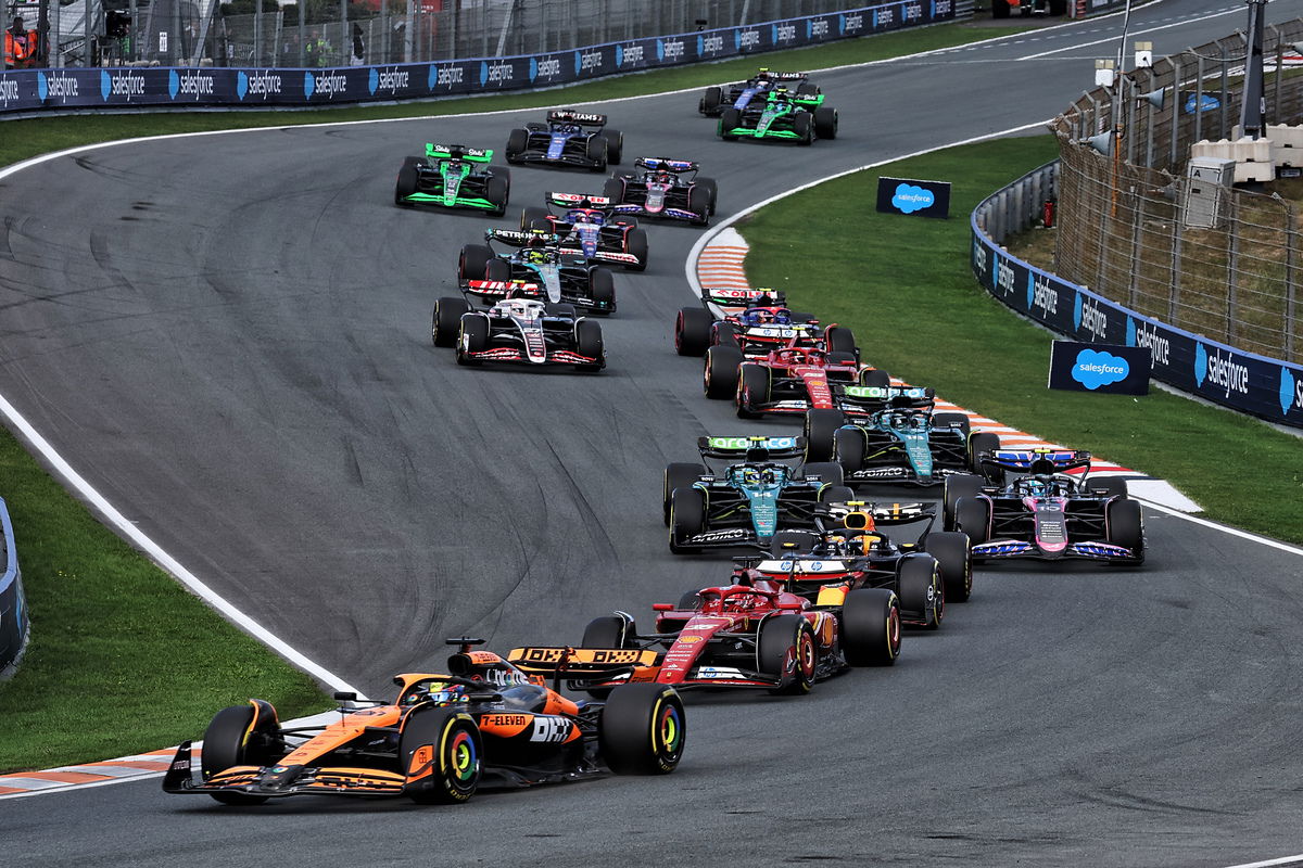 Formula 1 will visit Zandvoort just twice more before the Dutch Grand Prix disappears from the calendar. Image: Moy / XPB Images